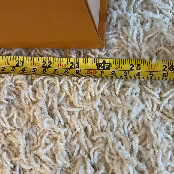 Louis Vuitton Canvas Sack & Box - Picture 6 of 8